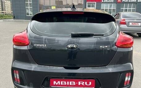 KIA cee'd GT II, 2017 год, 1 650 000 рублей, 7 фотография