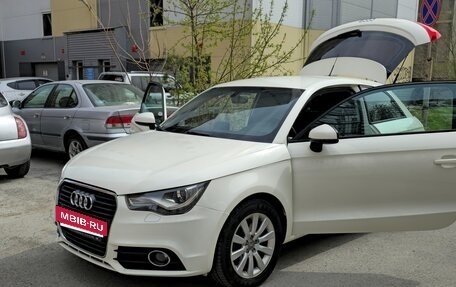 Audi A1, 2010 год, 980 000 рублей, 2 фотография