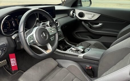 Mercedes-Benz C-Класс, 2021 год, 4 450 000 рублей, 5 фотография