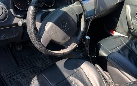 Renault Logan II, 2014 год, 648 000 рублей, 9 фотография