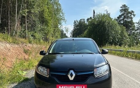 Renault Logan II, 2014 год, 648 000 рублей, 2 фотография