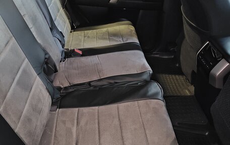 Toyota Land Cruiser Prado 150 рестайлинг 2, 2019 год, 4 000 000 рублей, 27 фотография