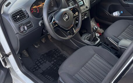 Volkswagen Polo VI (EU Market), 2017 год, 490 000 рублей, 7 фотография