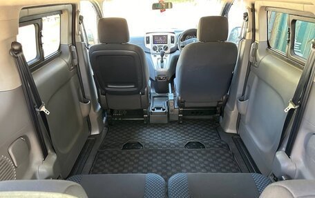 Mitsubishi Delica V, 2011 год, 1 350 000 рублей, 11 фотография