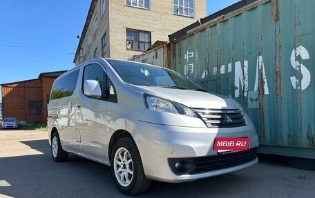 Mitsubishi Delica V, 2011 год, 1 350 000 рублей, 19 фотография