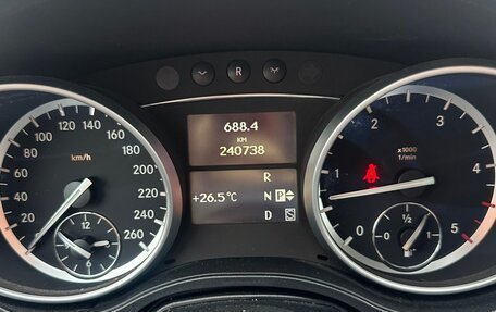 Mercedes-Benz GL-Класс, 2011 год, 1 330 000 рублей, 7 фотография