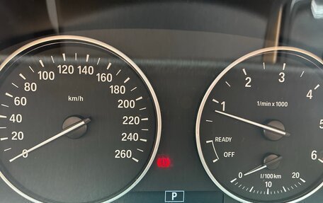 BMW 3 серия, 2014 год, 2 300 000 рублей, 10 фотография
