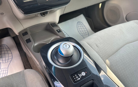 Nissan Leaf I, 2011 год, 1 030 000 рублей, 17 фотография