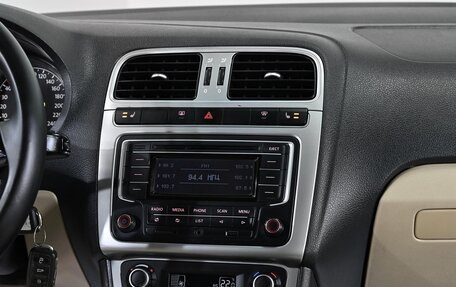 Volkswagen Polo VI (EU Market), 2015 год, 949 000 рублей, 8 фотография