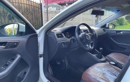Volkswagen Jetta VI, 2014 год, 970 000 рублей, 14 фотография