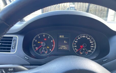 Volkswagen Jetta VI, 2014 год, 970 000 рублей, 16 фотография