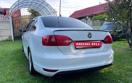 Volkswagen Jetta VI, 2014 год, 970 000 рублей, 7 фотография