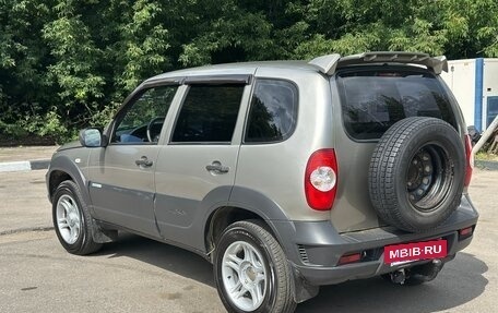 Chevrolet Niva I рестайлинг, 2011 год, 550 000 рублей, 5 фотография
