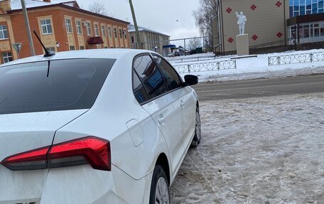 Skoda Rapid II, 2021 год, 1 900 000 рублей, 12 фотография