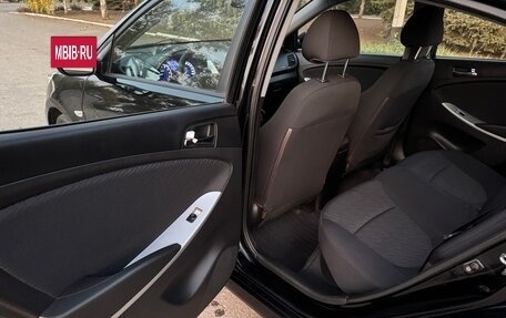 Hyundai Solaris II рестайлинг, 2012 год, 945 000 рублей, 8 фотография