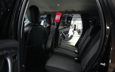 Renault Duster I рестайлинг, 2017 год, 1 299 000 рублей, 6 фотография