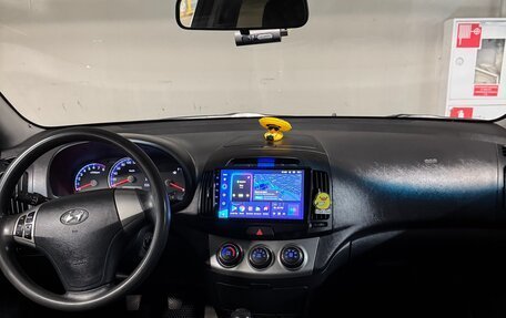 Hyundai Elantra IV, 2010 год, 750 000 рублей, 10 фотография