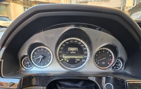 Mercedes-Benz E-Класс, 2012 год, 1 500 000 рублей, 8 фотография