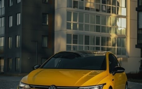 Volkswagen Golf R, 2021 год, 5 300 000 рублей, 3 фотография