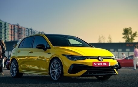 Volkswagen Golf R, 2021 год, 5 300 000 рублей, 12 фотография