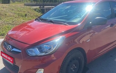 Hyundai Solaris II рестайлинг, 2011 год, 420 000 рублей, 1 фотография