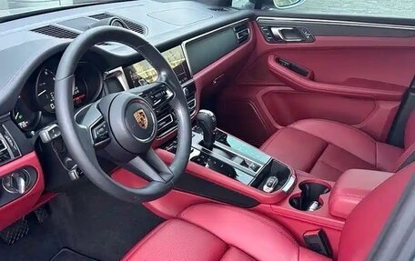 Porsche Macan I рестайлинг, 2022 год, 5 516 000 рублей, 4 фотография