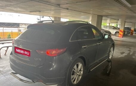 Infiniti QX70, 2013 год, 2 150 000 рублей, 4 фотография