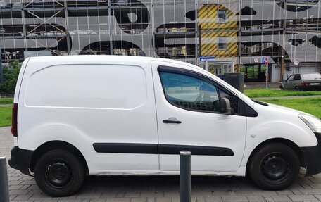 Peugeot Partner II рестайлинг 2, 2016 год, 690 000 рублей, 8 фотография