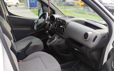 Peugeot Partner II рестайлинг 2, 2016 год, 690 000 рублей, 11 фотография