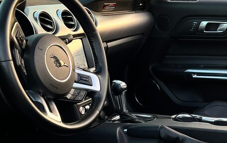 Ford Mustang VI рестайлинг, 2019 год, 2 980 000 рублей, 4 фотография