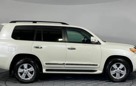 Toyota Land Cruiser 200, 2015 год, 4 690 000 рублей, 4 фотография