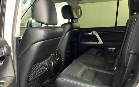 Toyota Land Cruiser 200, 2015 год, 4 690 000 рублей, 11 фотография