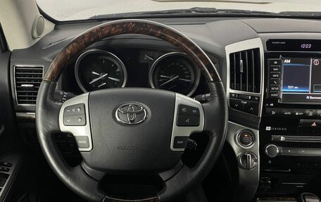 Toyota Land Cruiser 200, 2015 год, 4 690 000 рублей, 17 фотография