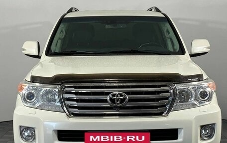 Toyota Land Cruiser 200, 2015 год, 4 690 000 рублей, 2 фотография