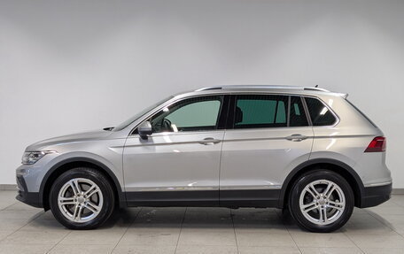 Volkswagen Tiguan II, 2021 год, 3 200 000 рублей, 8 фотография