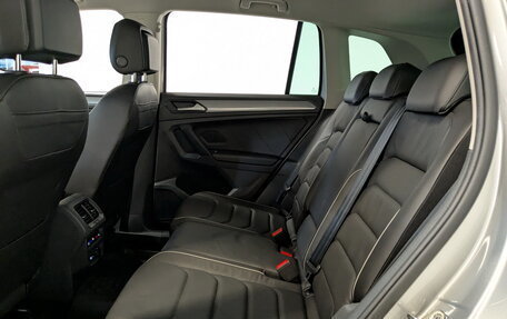 Volkswagen Tiguan II, 2021 год, 3 200 000 рублей, 12 фотография