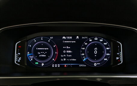 Volkswagen Tiguan II, 2021 год, 3 200 000 рублей, 13 фотография