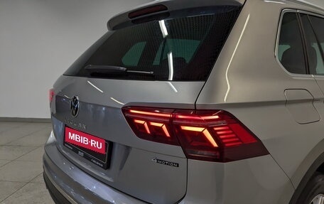 Volkswagen Tiguan II, 2021 год, 3 200 000 рублей, 27 фотография