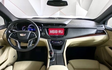 Cadillac XT5 I рестайлинг, 2017 год, 2 649 000 рублей, 10 фотография