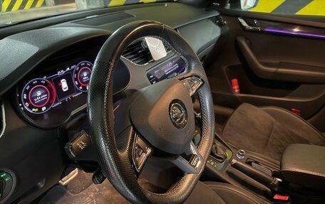 Skoda Octavia RS, 2019 год, 2 900 000 рублей, 10 фотография