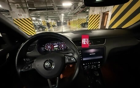 Skoda Octavia RS, 2019 год, 2 900 000 рублей, 7 фотография