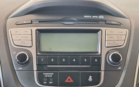 Hyundai ix35 I рестайлинг, 2012 год, 1 050 000 рублей, 9 фотография