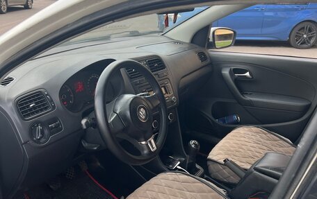 Volkswagen Polo VI (EU Market), 2012 год, 300 000 рублей, 8 фотография