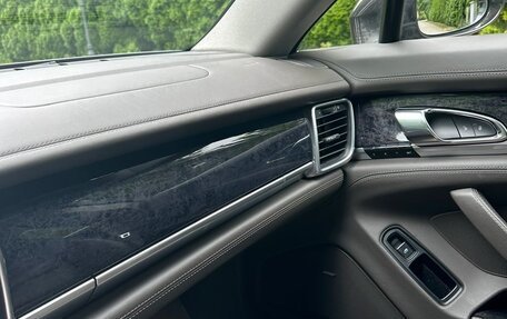 Porsche Panamera II рестайлинг, 2016 год, 3 750 000 рублей, 3 фотография