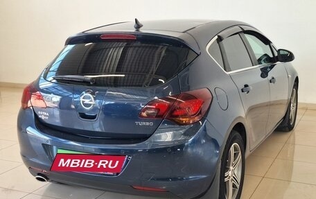 Opel Astra J, 2010 год, 590 000 рублей, 4 фотография