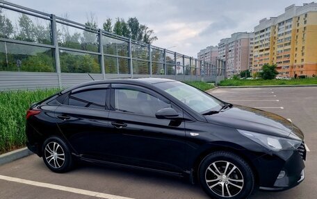 Hyundai Solaris II рестайлинг, 2020 год, 1 470 000 рублей, 5 фотография