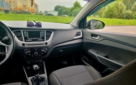 Hyundai Solaris II рестайлинг, 2020 год, 1 470 000 рублей, 10 фотография