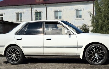 Toyota Corona VIII (T170), 1991 год, 300 000 рублей, 5 фотография