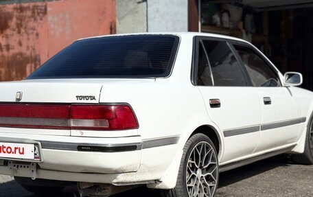 Toyota Corona VIII (T170), 1991 год, 300 000 рублей, 8 фотография