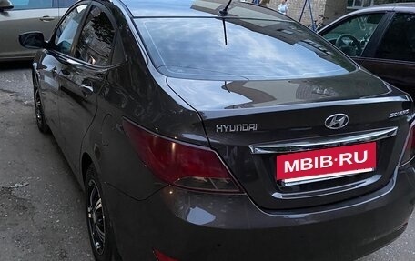 Hyundai Solaris II рестайлинг, 2015 год, 1 020 000 рублей, 5 фотография